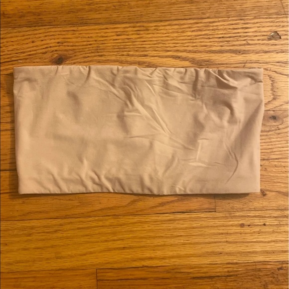 Skims Bandeau Top - Picture 3 of 4